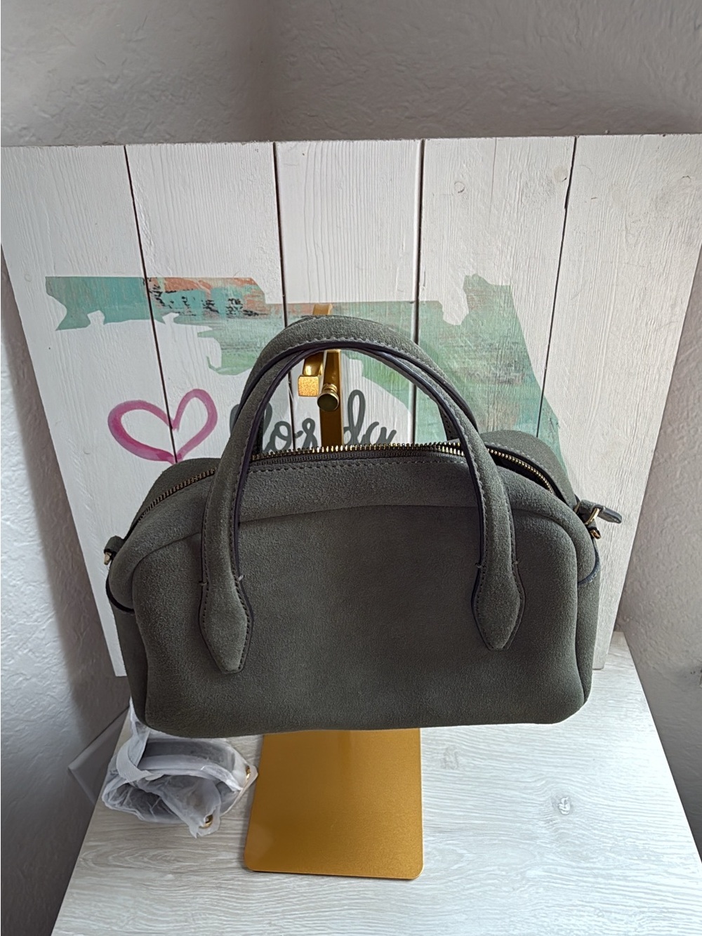 Madewell Suede Crossbody Bag. Get ready for fall !! Great for back to school - Picture 2 of 10